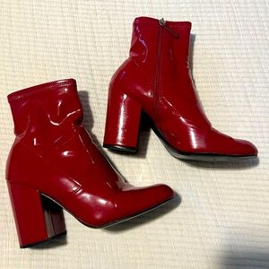 STEVE MADDEN Red Fuxe Leather Booties